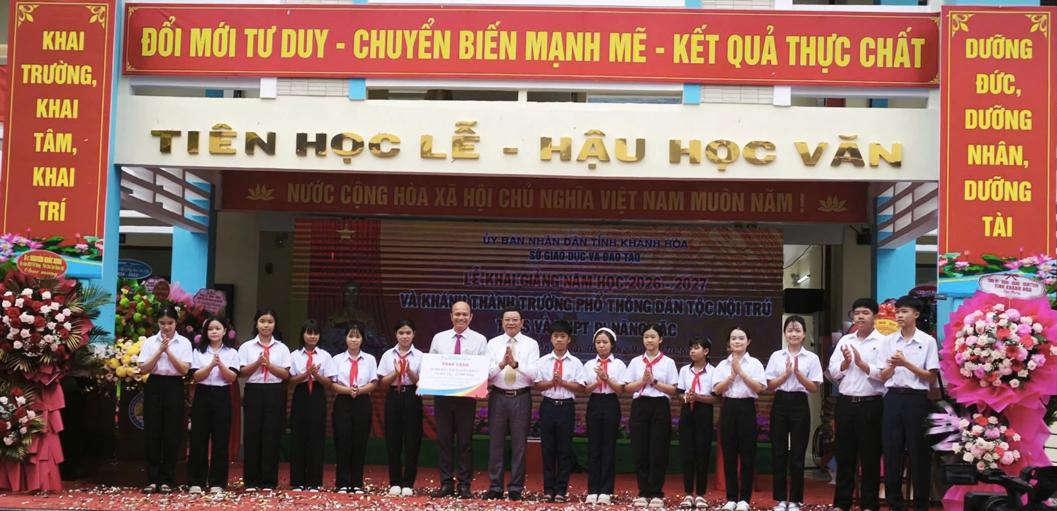 NXBGDVN tăng tốc đưa sách giáo khoa tới vùng sâu, vùng biên giới