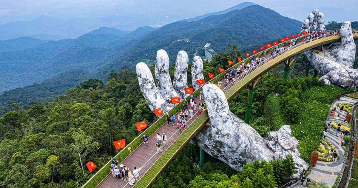 Vì sao du khách Việt chi tiêu gấp 3 lần du khách quốc tế tại Việt Nam?