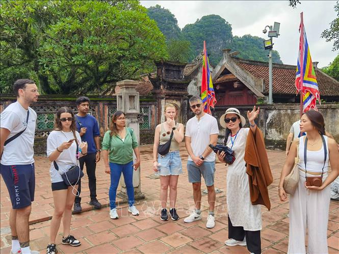 Nghị quyết 26: Du lịch từ tăng lượng sang nâng chất