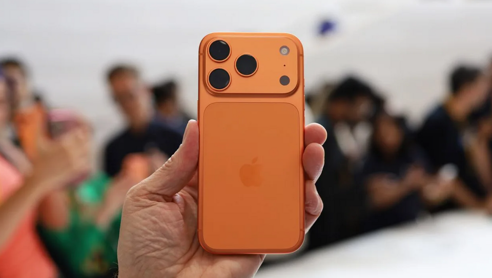 Vì sao iPhone 17 vẫn thống trị bảng xếp hạng bán chạy toàn cầu?