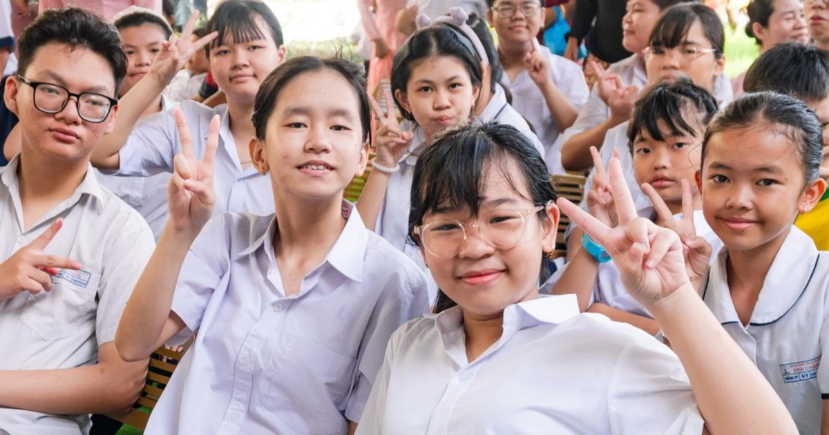 300 học sinh khuyết tật nhận học bổng từ Quỹ Thiện Tâm Vingroup