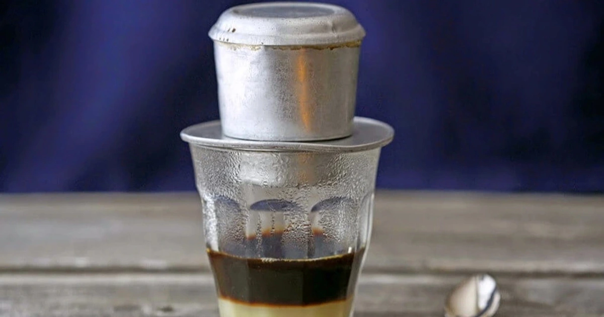 Những nhóm người nên hạn chế uống cà phê để bảo vệ tim mạch