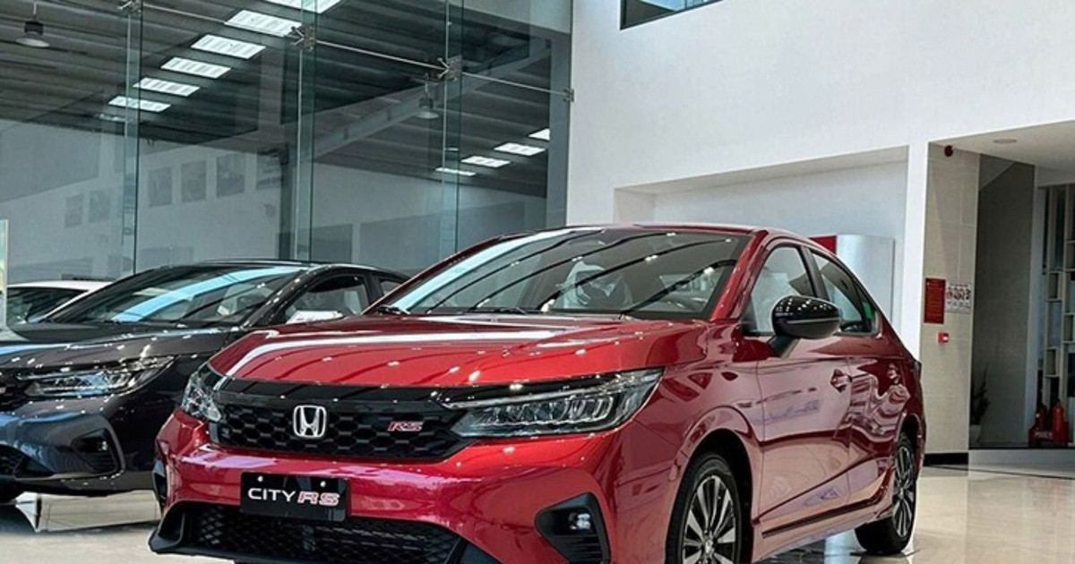 Honda City giảm giá sâu tháng 9: Có còn đáng mua?