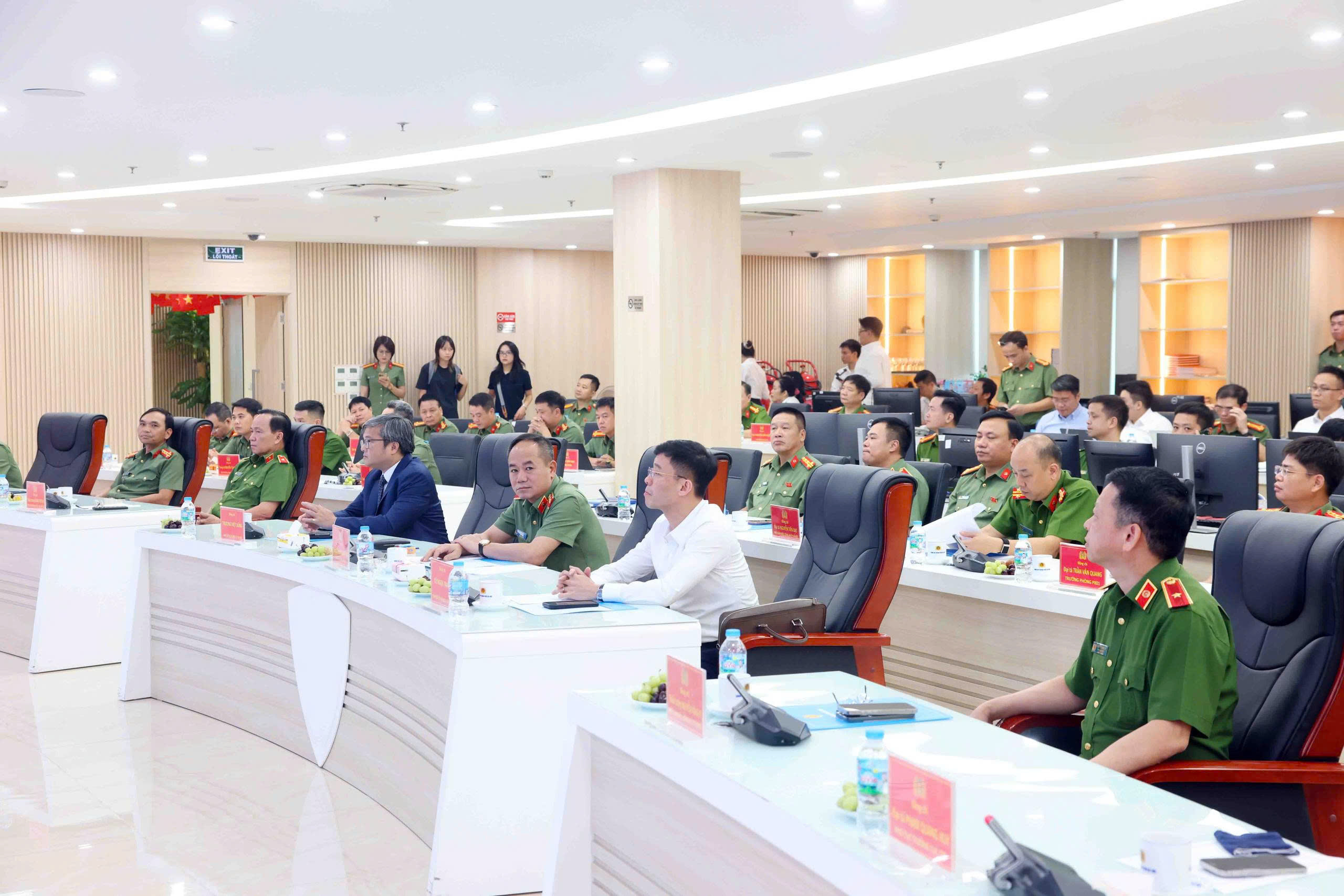 Công an Hà Nội ra mắt 3 giải pháp chuyển đổi số bảo vệ an ninh Thủ đô