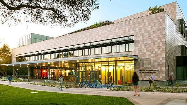 Chi phí du học Mỹ vượt ngưỡng mới: Cơ hội nào cho học sinh Việt?