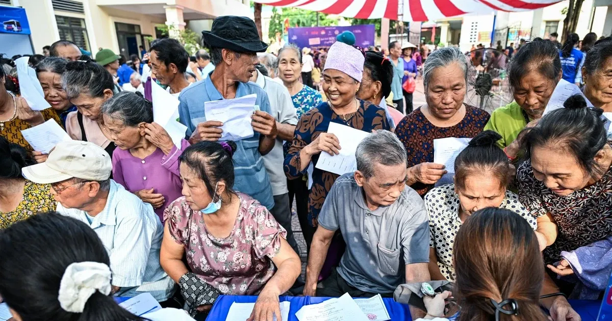 Chương trình khám sức khỏe miễn phí toàn dân: Đừng bỏ lỡ cơ hội