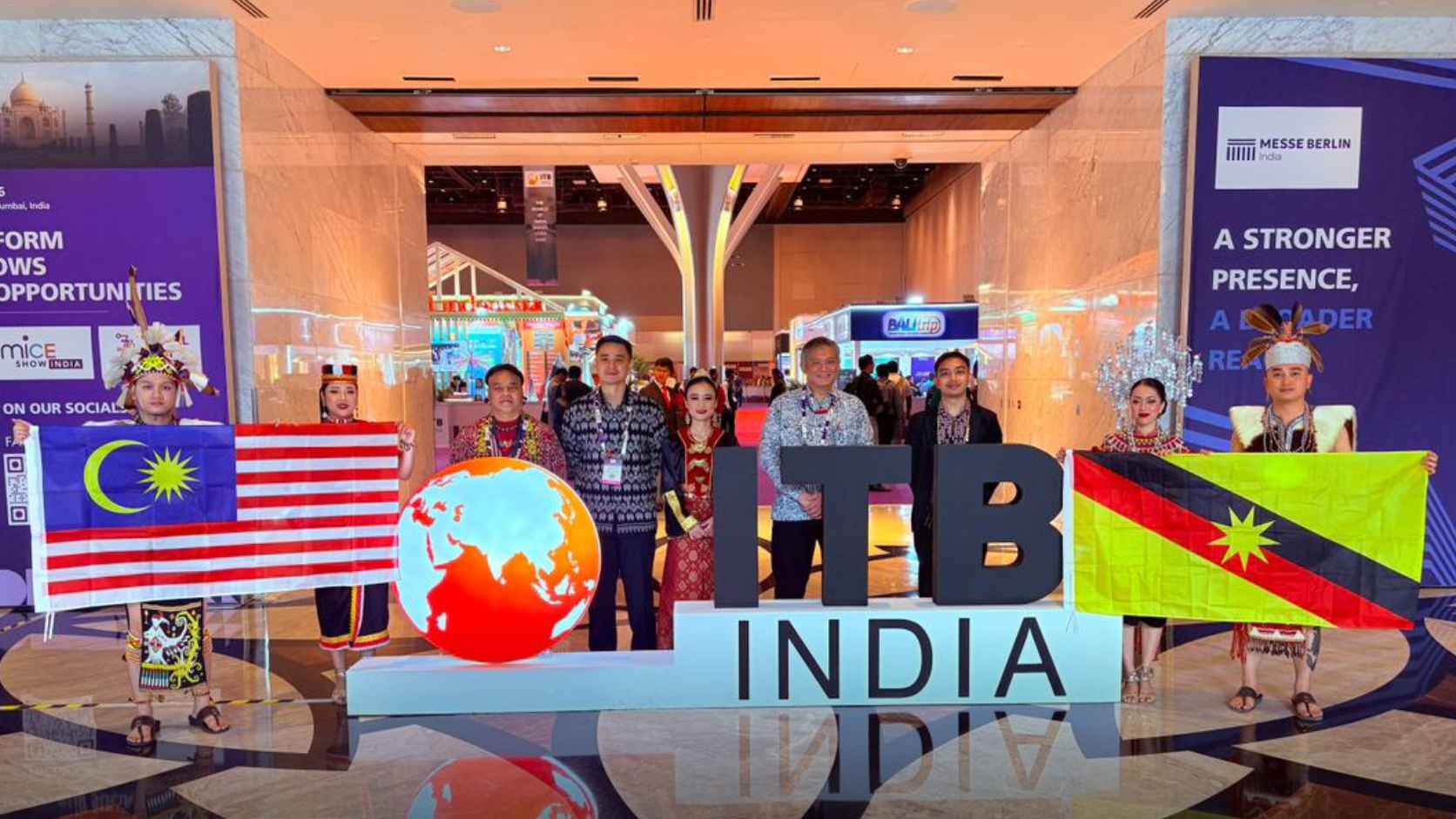 Bagaimana Lembaga Pelancongan Menawan Pasaran Pelancong India