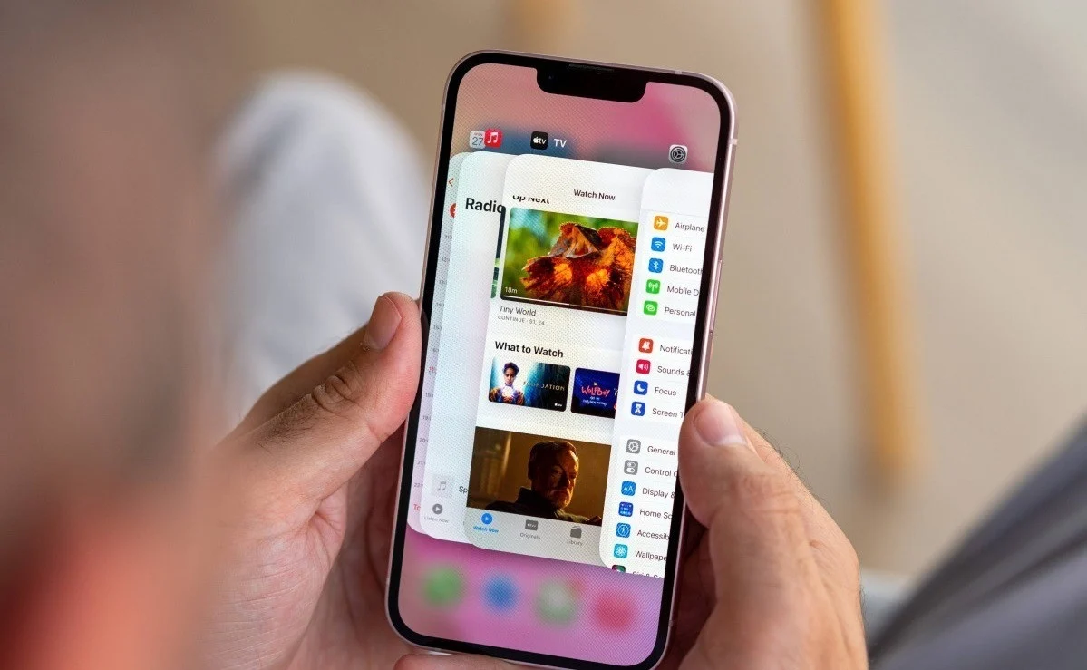 iPhone giảm giá sâu: nên mua ở Apple Store hay cửa hàng bán lẻ?