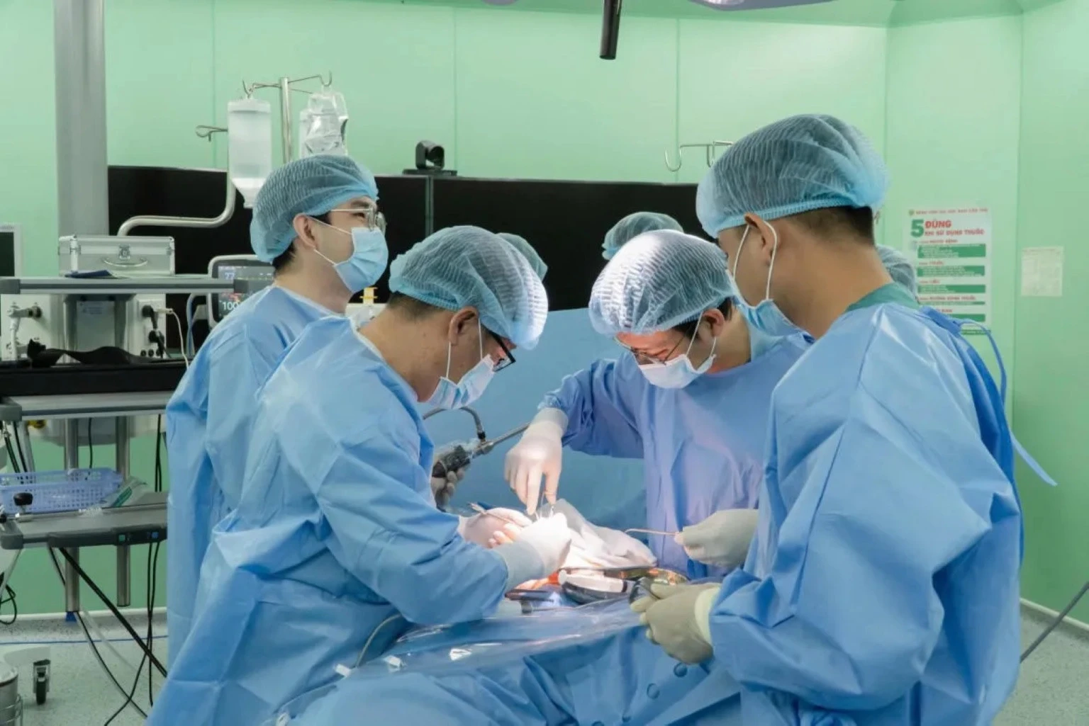 Bệnh viện 1.500 tỷ tại Cần Thơ: AI và trực thăng nâng tầm y tế miền Tây