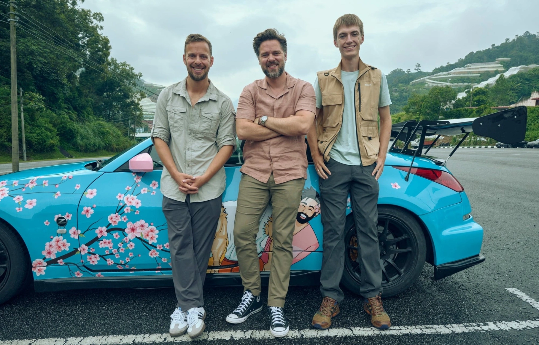 The Inbetweeners Và The Grand Tour: Hai cuộc phục hưng hài trên streaming