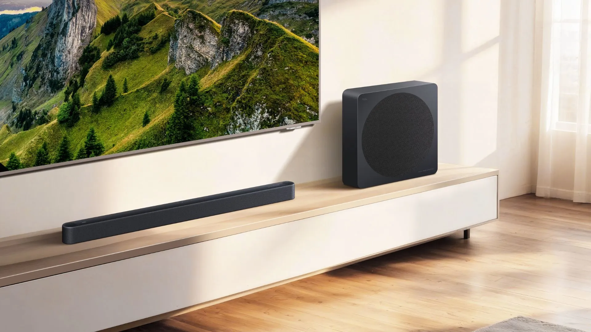 Từ soundbar sang loa riêng: Nâng cấp âm thanh TV như rạp chiếu phim