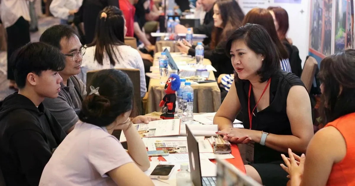 Chi phí du học Mỹ và Canada tăng vọt: nên chọn hướng nào?