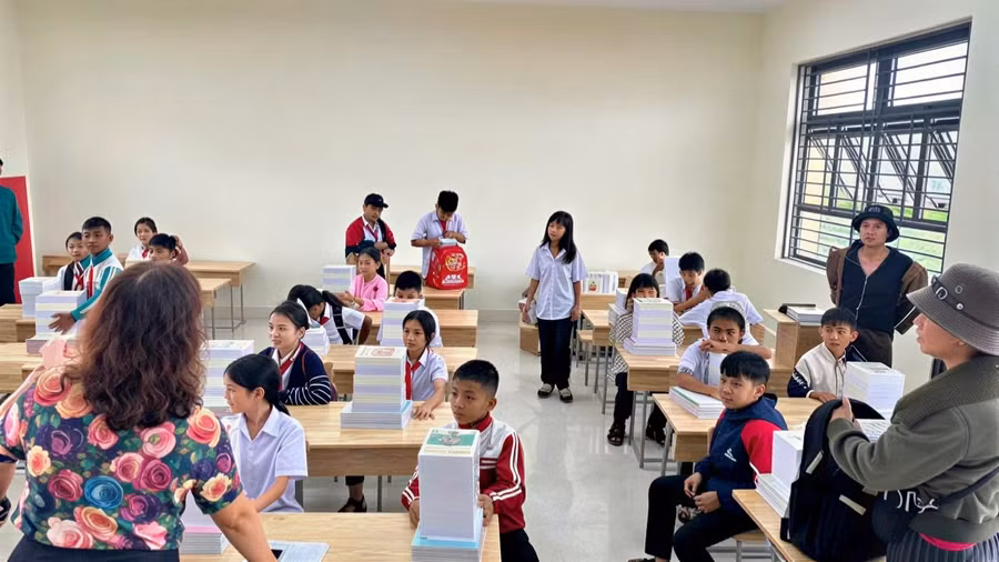 Những quãng đường ngắn lại, cơ hội học tập dài hơn