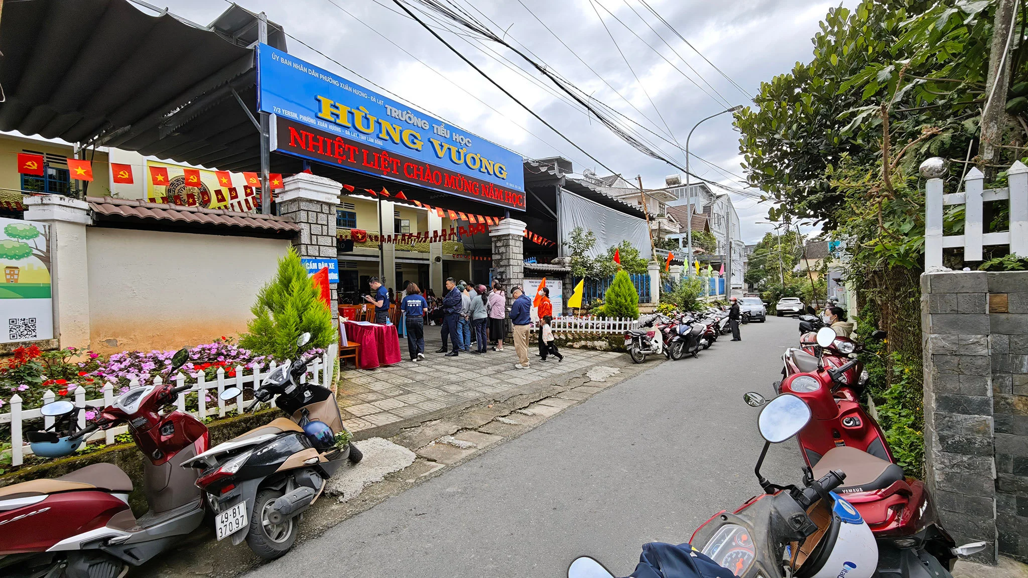 Kỹ năng tham gia giao thông an toàn: bài học đầu tiên của năm học mới