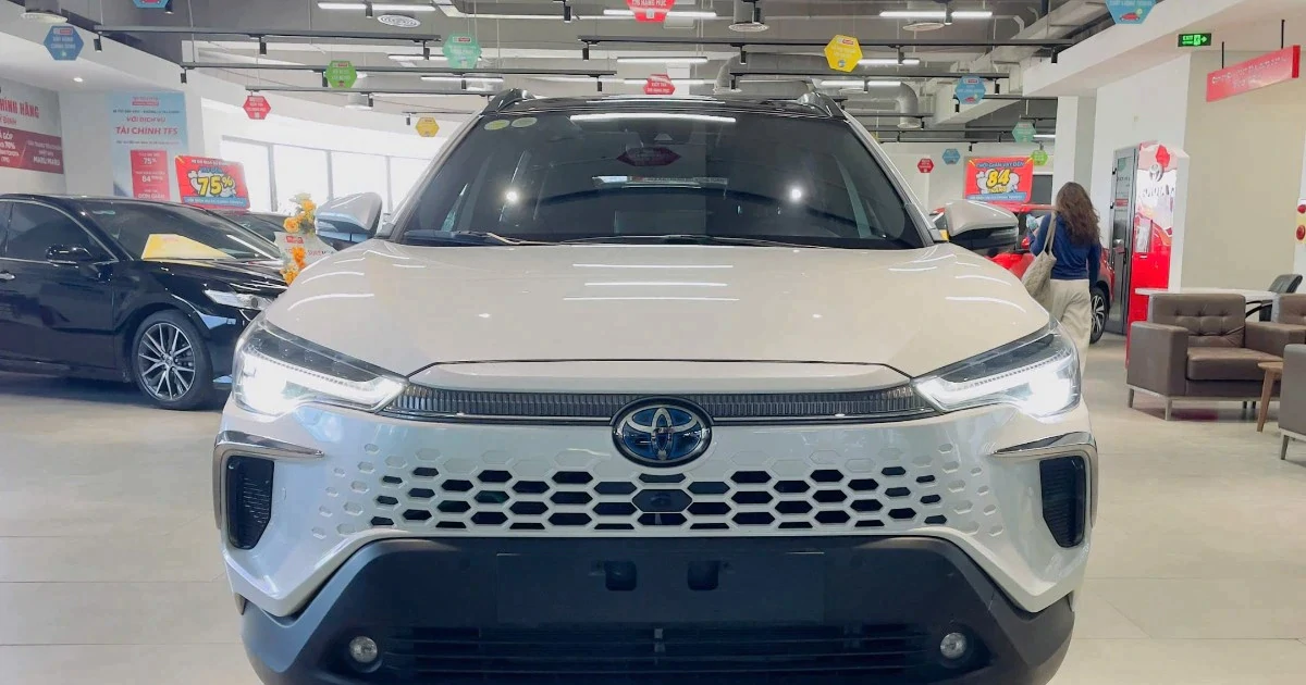 Xe hybrid vào vùng phát thải thấp: cú hích hay bước thụt lùi cho xe điện?