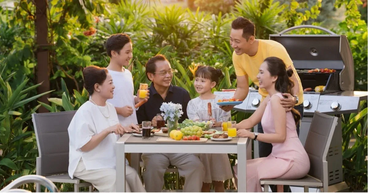 Từ căn hộ nội đô đến nhà vùng ven: lựa chọn của gia đình ba thế hệ