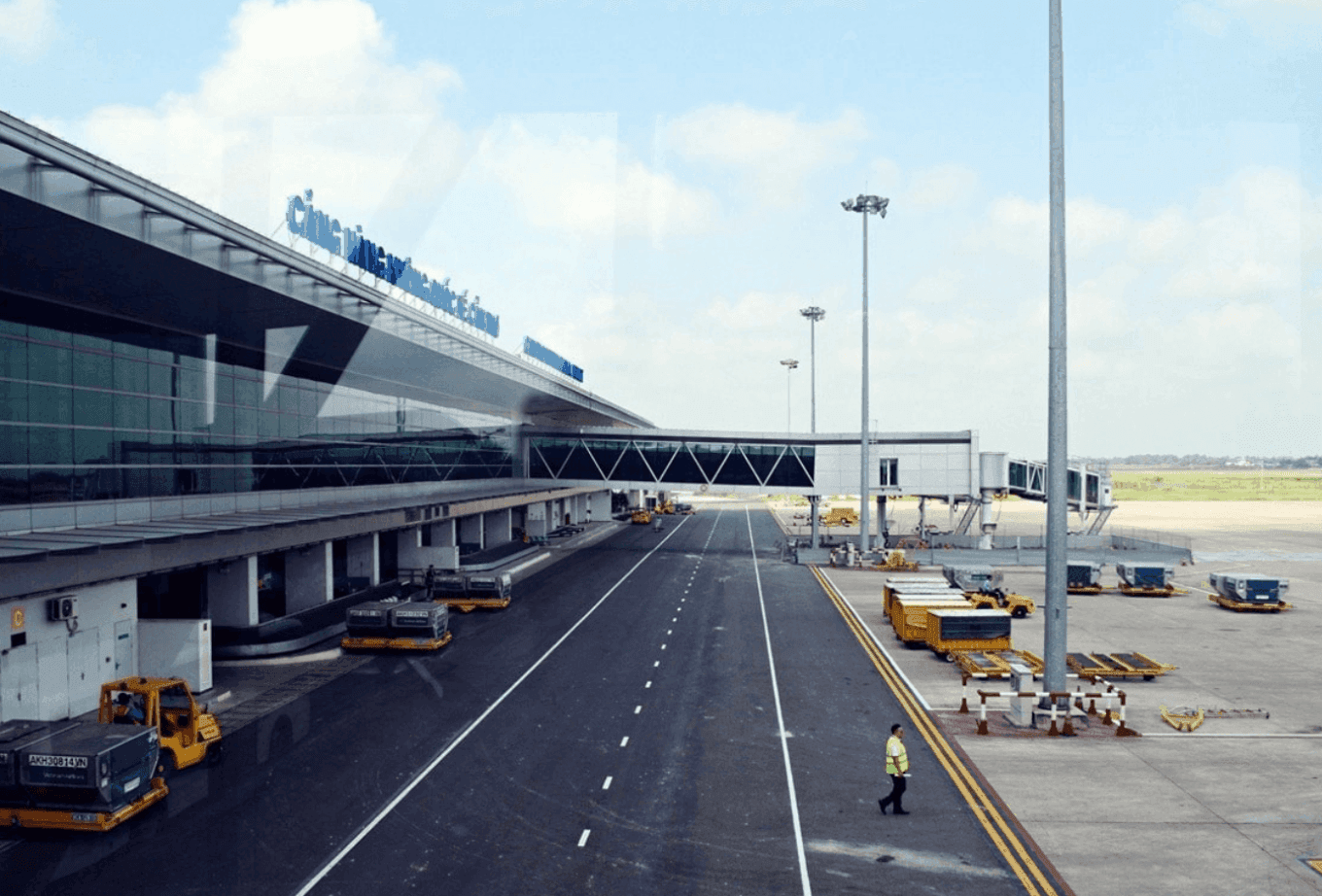 Chiến lược đa sân bay: Việt Nam đặt mục tiêu 18–30 triệu khách