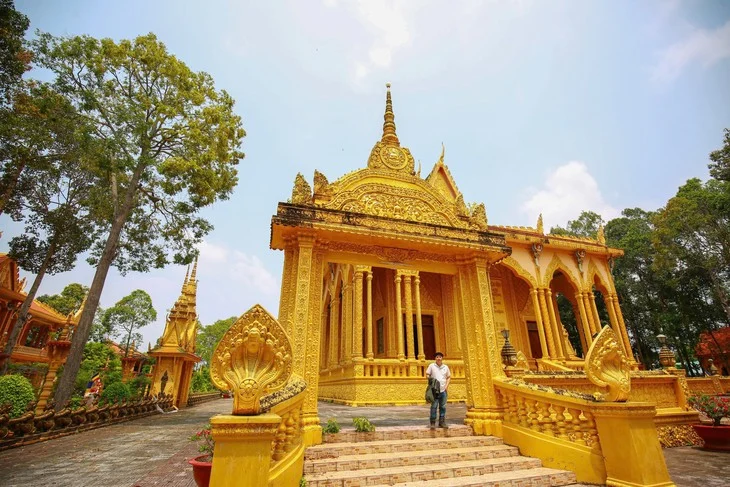 Làm thế nào một MV biến miền Tây bình dị thành điểm đến viral?
