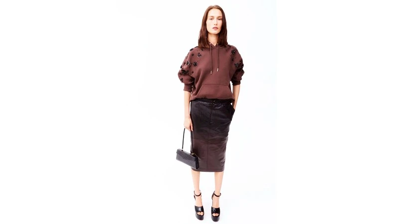 Elie Saab x H&M: Haute couture bước vào đời sống thường ngày
