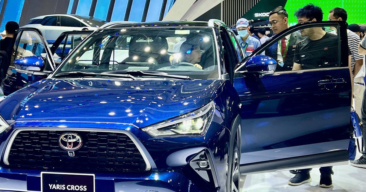 Xe hybrid trong vùng phát thải thấp: cơ hội hay bước lùi cho xe điện?