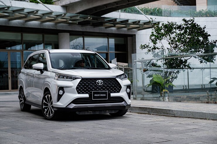 Toyota ưu đãi đến 75 triệu đồng: Có nên xuống tiền tháng 9?