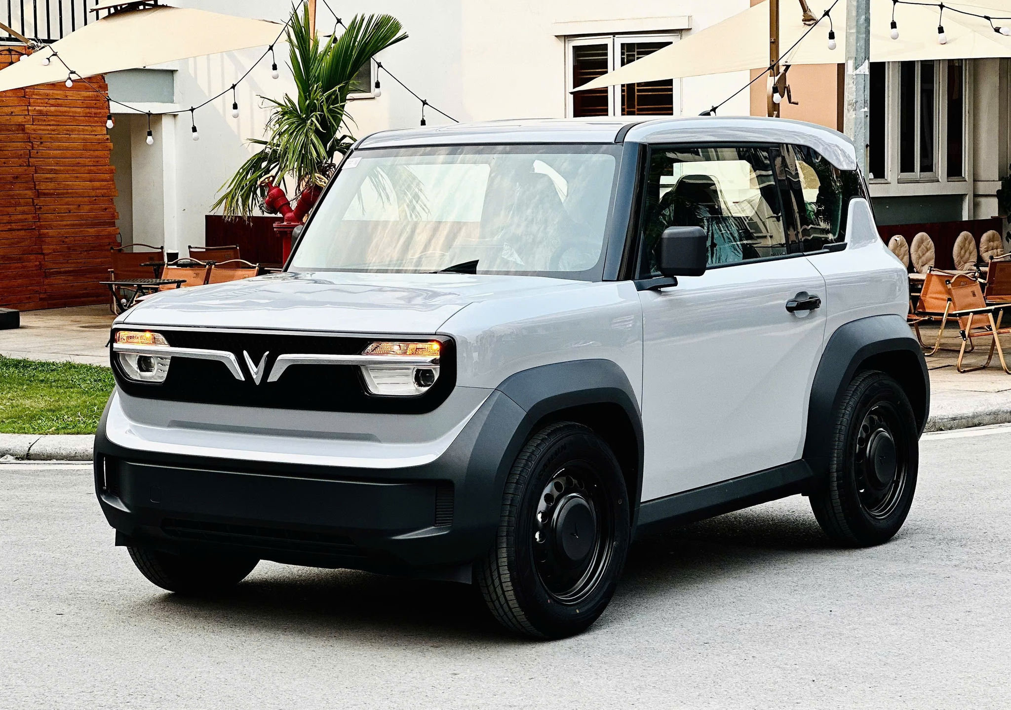 VinFast VF 3 bán lại sau 2 năm: nên mua xe cũ hay mới?