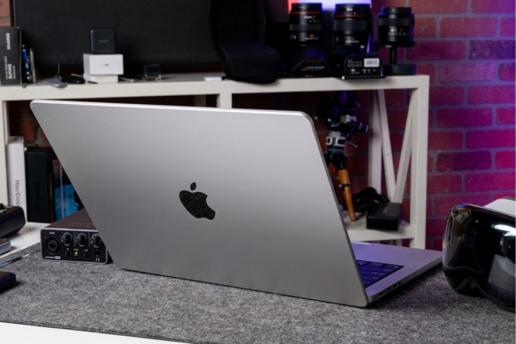 MacBook Pro M5: Chọn đúng cấu hình để không phí tiền