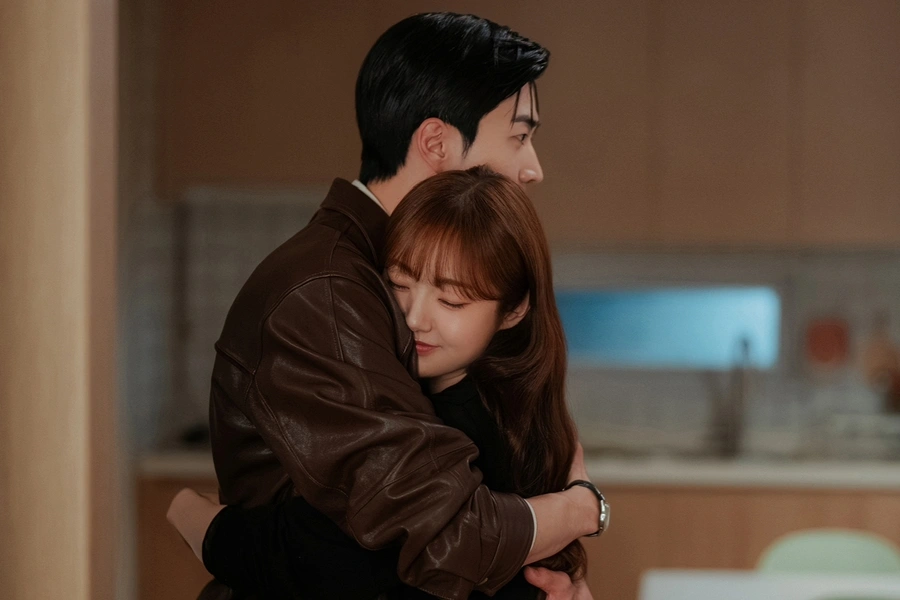 Kang Hoon và Kim Hye Jun trước ngã rẽ cuối cùng trong My Bias, My Boss