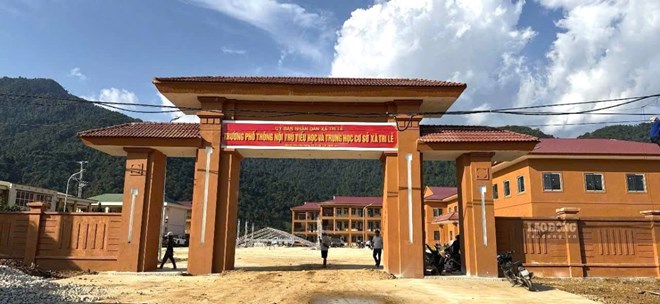 Hơn 113.000 học sinh vùng biên bước vào năm học mới tại trường nội trú hiện đại