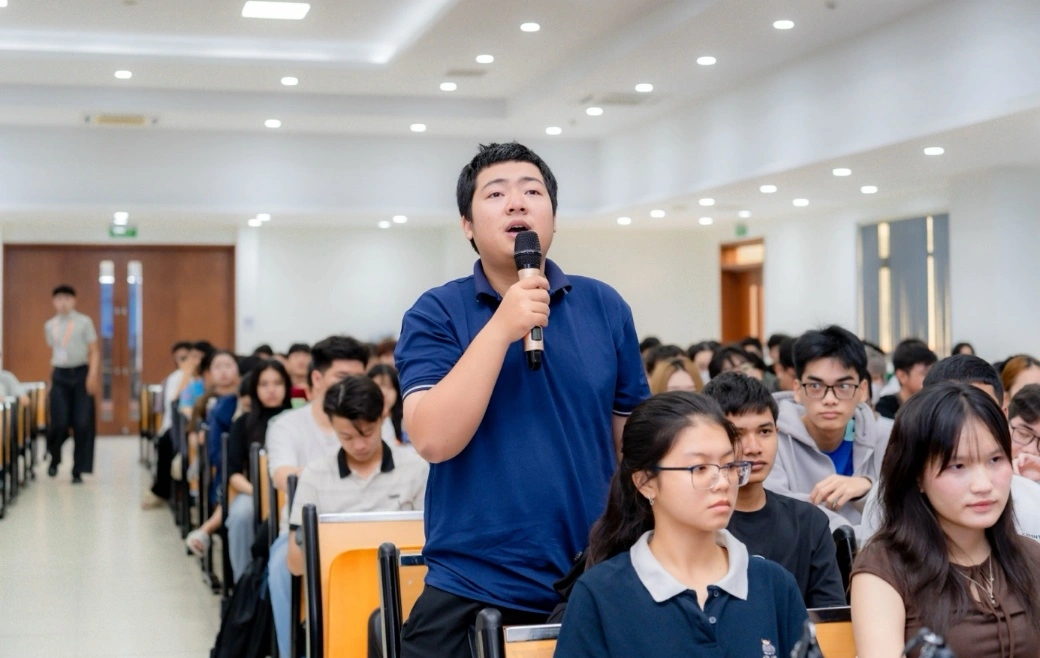 Đại học FPT trang bị kỹ năng an toàn mạng cho tân sinh viên: từ cảnh báo đến hành động