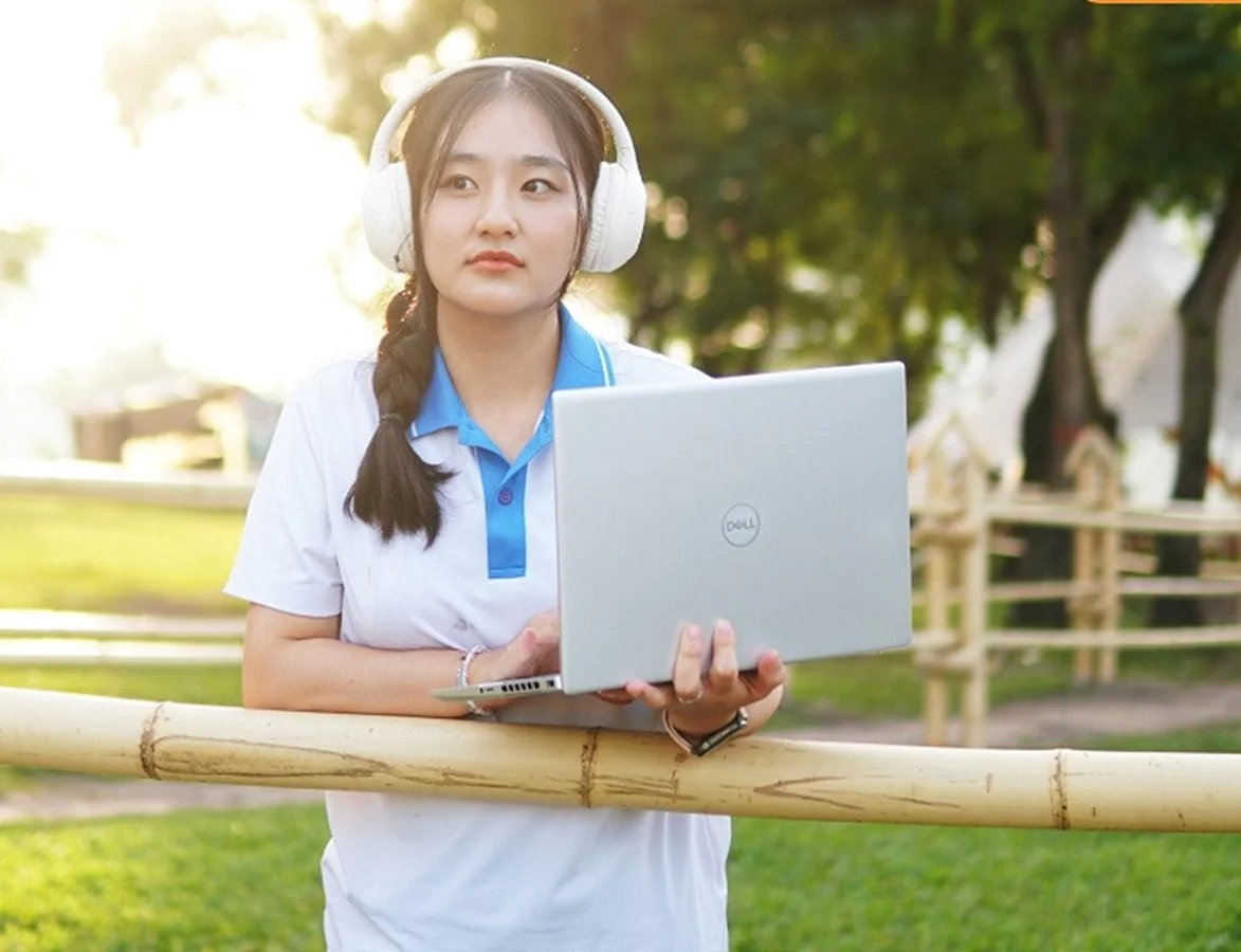 Độ bền và bảo hành: Tiêu chí quyết định khi sinh viên chọn laptop dùng 3-5 năm