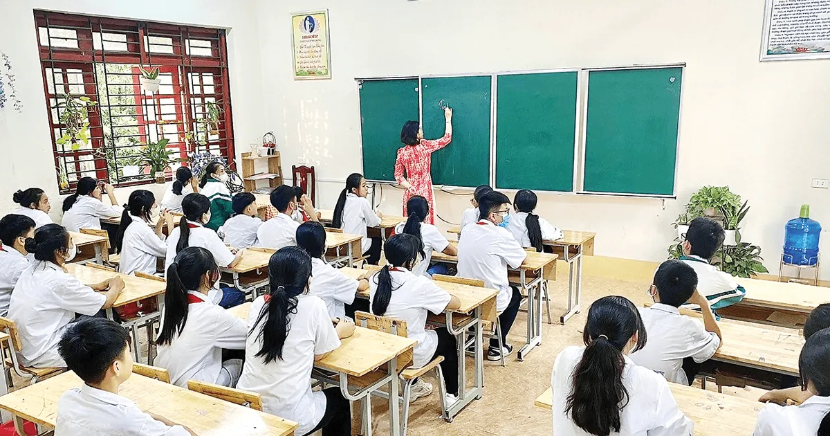Giáo viên dạy thêm VioEdu ngoài trường: Hiểu đúng để không vi phạm