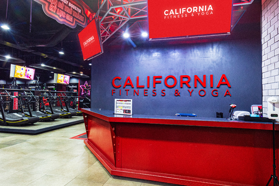 Tại sao các phòng gym lớn đóng cửa liên tiếp và hội viên nên làm gì
