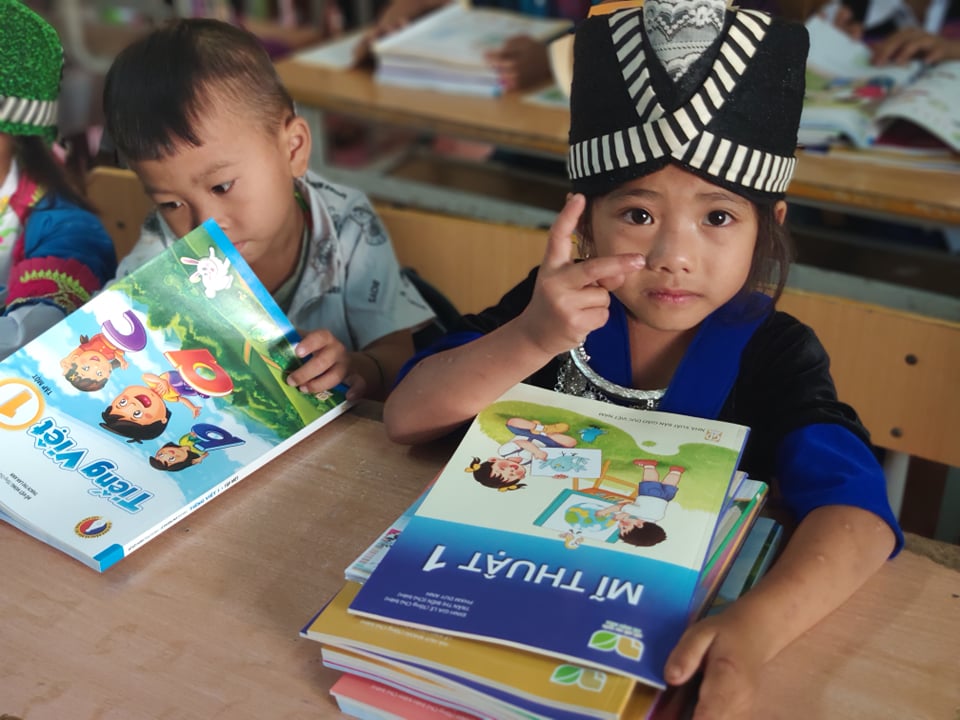 Nhà xuất bản Giáo dục phát hành 228 triệu bản sách: học sinh có đủ sách năm học mới?