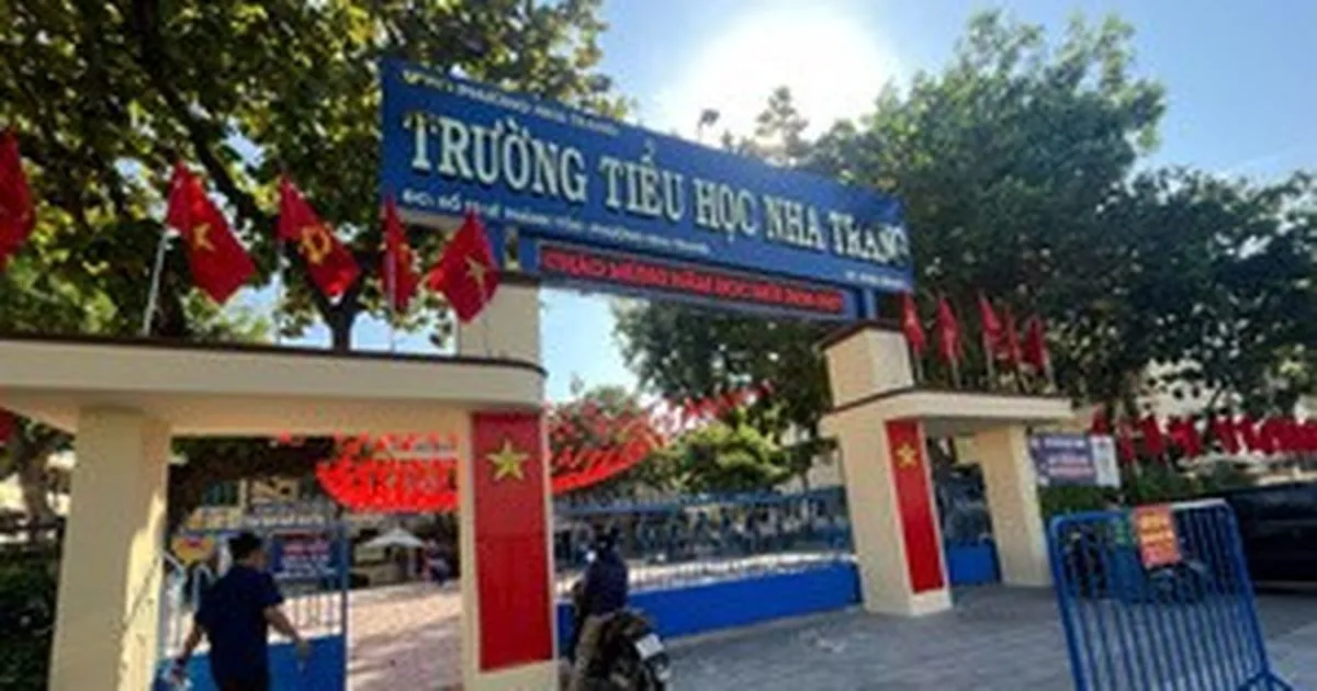 Siêu trường tiểu học Nha Trang: cơ hội và cái giá phải trả