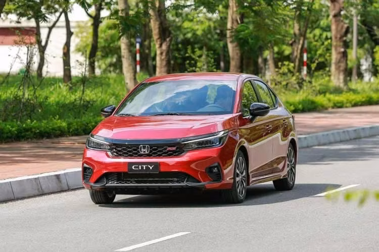 Honda tháng 9 giảm tới hơn 70 triệu: có đáng xuống tiền?