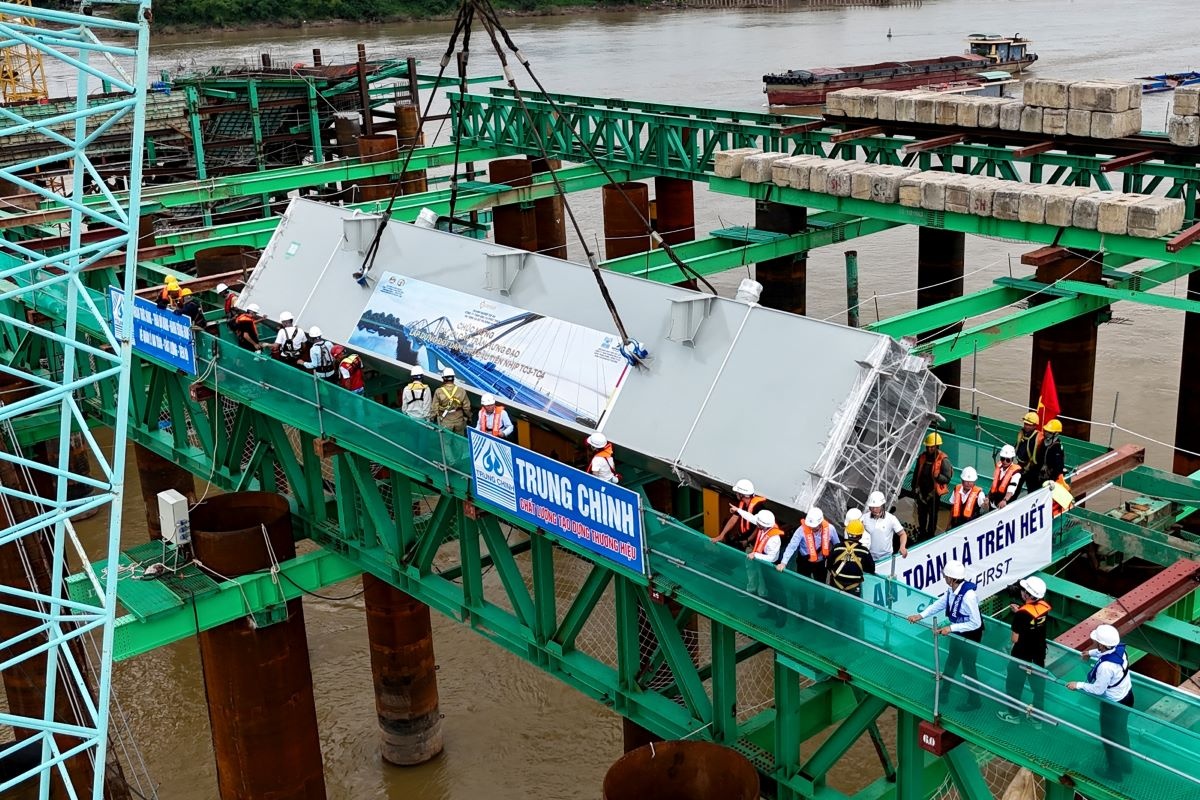 15.500 lao động xây dựng xuyên lễ: Nhịp tim của các công trình APEC