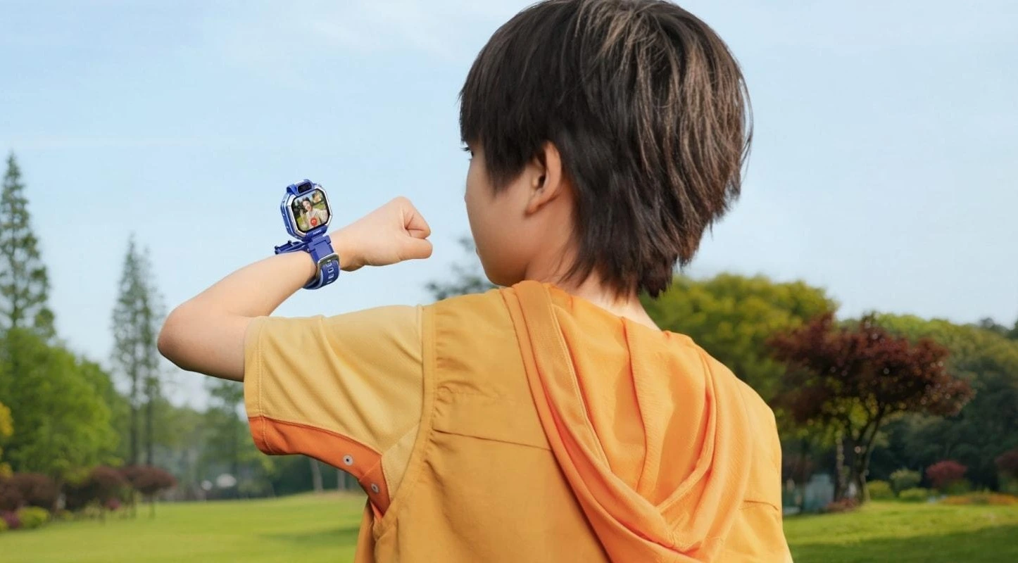 Huawei Watch Kids X1: đồng hồ trẻ em cao cấp với định vị và camera kép