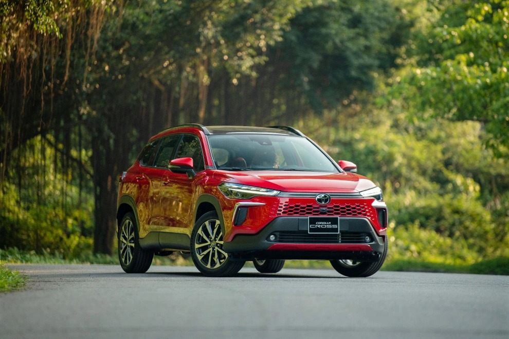 Khuyến mãi tháng 9 cho xe hybrid: mẫu nào đáng mua nhất?