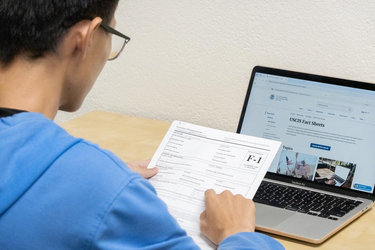 Mỹ tạm ngưng phỏng vấn visa toàn cầu: sinh viên quốc tế cần chuẩn bị gì