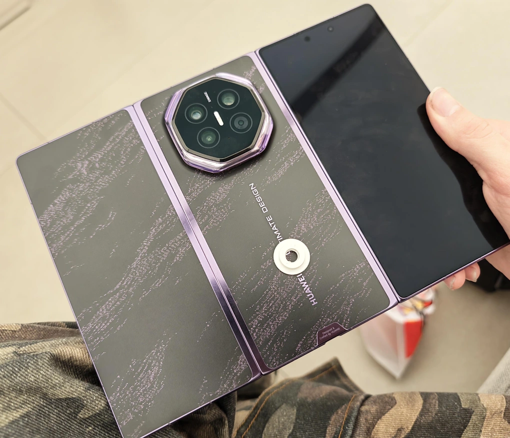 Huawei Mate XT 2 gập ba: bước nhảy lớn của smartphone gập cao cấp
