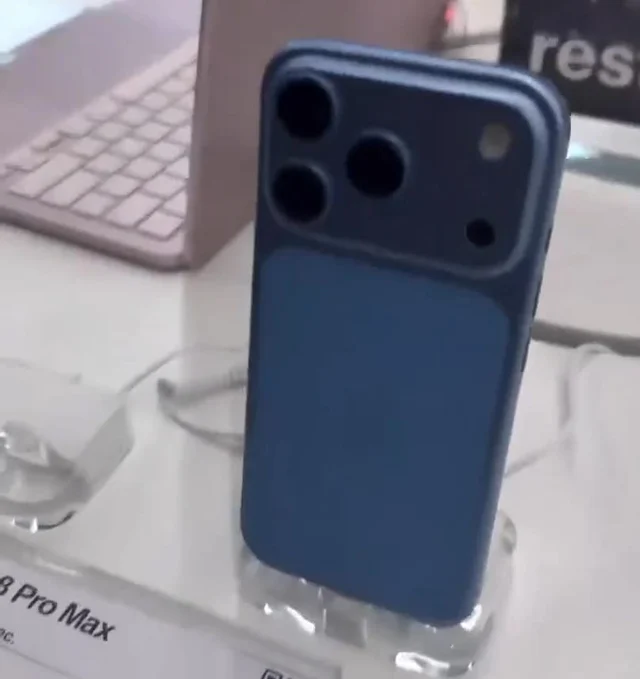 iPhone 18 Pro với Dark Cherry và Sky Blue: màu sắc có đủ để tạo khác biệt?