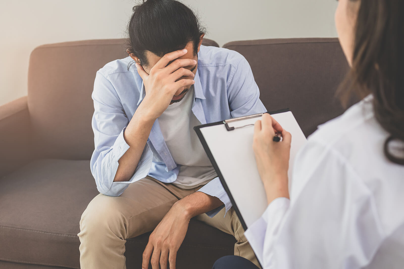 Hơn 30% người trẻ khám tâm lý mắc trầm cảm: Phòng ngừa vì sao khó hơn điều trị?