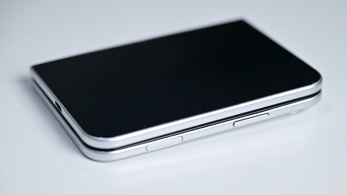iPhone Ultra gập siêu mỏng 4,5mm: cái giá của sự hào nhoáng