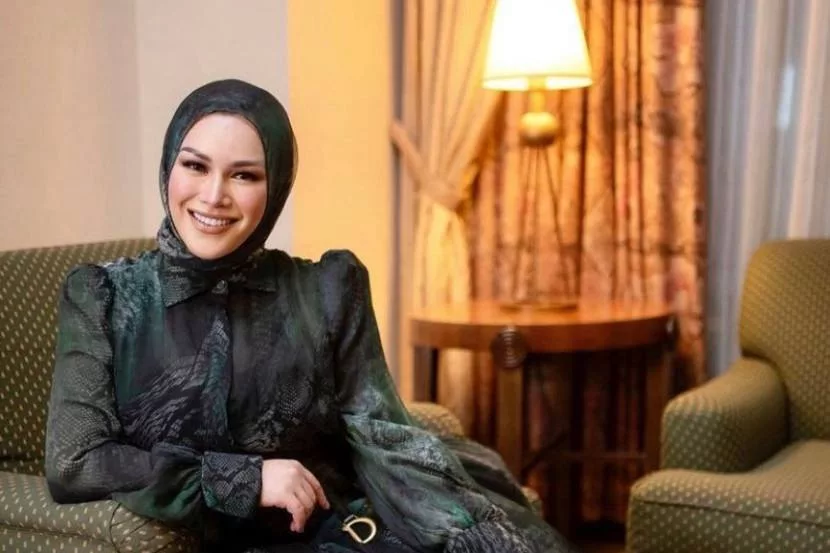 Mengapa Senyuman Tidak Bermakna Duka Telah Berakhir