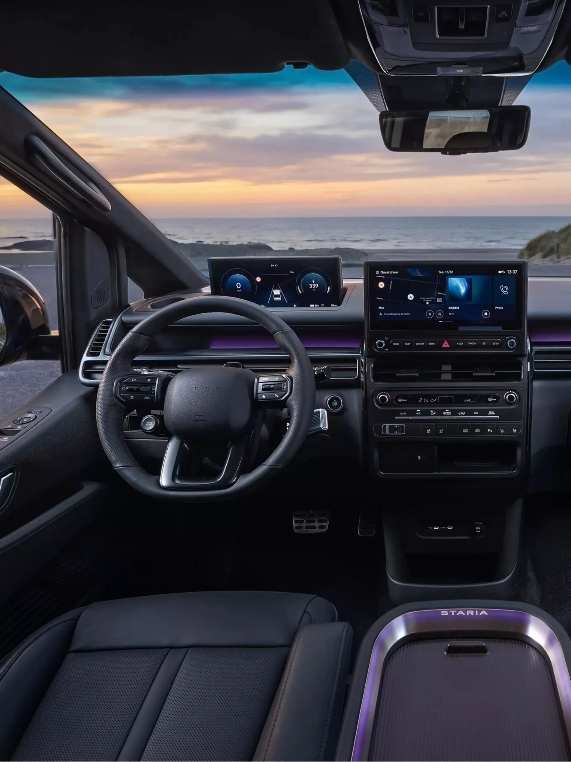 Hyundai Staria Electric: MPV điện 9 chỗ thách thức Volkswagen ID.Buzz