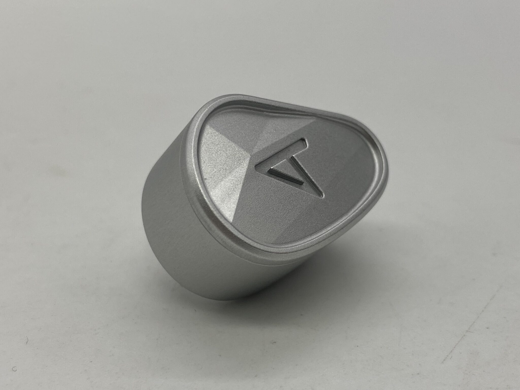 So sánh chi tiết ba tai nghe in-ear cao cấp cho nhạc vocal