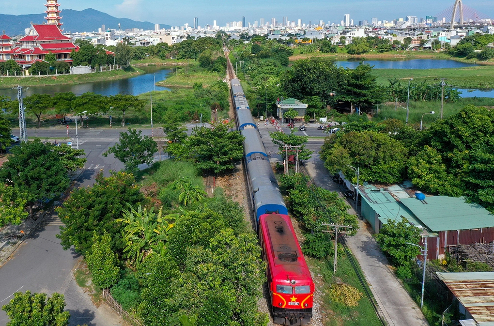 Huy động vốn cho 6 tuyến đường sắt quốc gia mới: Nhà nước mở đường, xã hội tăng tốc