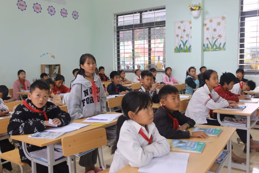 Những khoảng trống trong chính sách hỗ trợ học sinh vùng khó