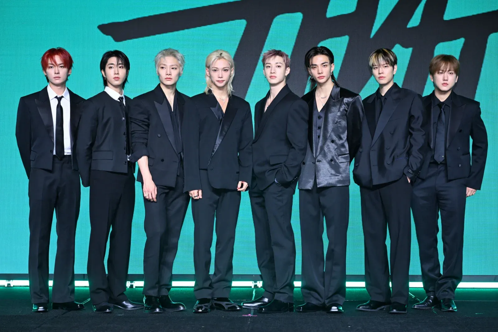 Từ BTS đến Enhypen: Cuộc đua K-pop trên Billboard 200